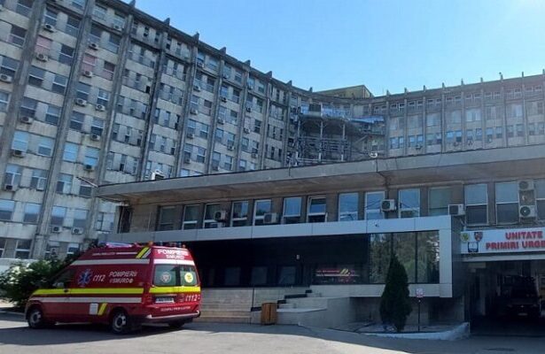 fetita din judetul constanta intoxicata dupa ce a fost tratata acasa de parinti cu o solutie antiparazitara 68f8661502f5e