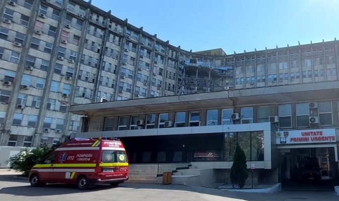 fetita din judetul constanta intoxicata dupa ce a fost tratata acasa de parinti cu o solutie antiparazitara 68f8661502f5e