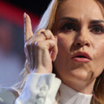 Firea anunță că nu va candida la Primăria Capitalei și îl atacă pe Ciolacu: „Cine mi-a săpat groapa a căzut în ea” 9 firea anunta ca nu va candida la primaria capitalei cu un atac la ciolacu cine mi a sapat groapa a cazut in ea 68fc7c3dbd3c0