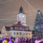 Focurile de artificii din Brașov nu vor mai avea loc în Piața Sfatului de Revelion, pentru protejarea animalelor de companie. 7 focurile de artificii din brasov dispar din piata sfatului de revelion pentru protejarea animalelor de companie 68ff579795a11