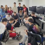 Liceul Teoretic Nicolae Bălcescu din Medgidia intră în era digitală cu un nou Club de Robotică 9 foto liceul teoretic nicolae balcescu din medgidia intra in era digitala cu un nou club de robotica 6901228b57e2d
