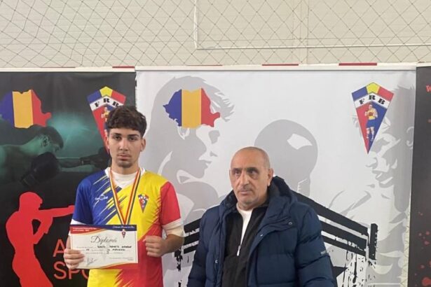 foto renato bratu de la clubul sportiv medgidia campion national la box 68e106e5f2d12