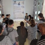 Sute de elevi din județele Constanța și Călărași au vizitat Muzeul Axiopolis Cernavodă, în cadrul programului Școala Altfel: Tururi ghidate și ateliere de creație pentru stimularea imaginației copiilor. 5 foto sute de elevi din judetele constanta si calarasi au vizitat muzeul axiopolis cernavoda in cadrul programului scoala altfel tururi ghidate si ateliere de creatie au stimulat imaginatia copiilor 68ff59155cea0