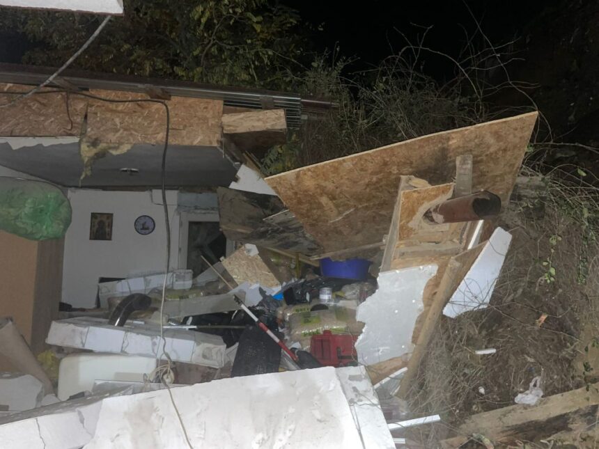 foto un mal de pamant s a prabusit peste o locuinta in orasul macin cei din interior au scapat ca prin minune 69026590d4fdd