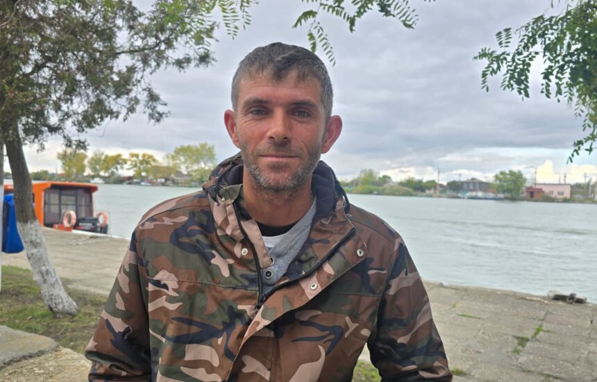 Cea mai bună ciorbă de pește din Sulina – secretul lui Paul Frangeti, pescar cu 25 de ani de experiență 1 foto video cea mai buna ciorba de peste din sulina secretul lui paul frangeti pescar cu 25 de ani de experienta 68fdf27d37bb7
