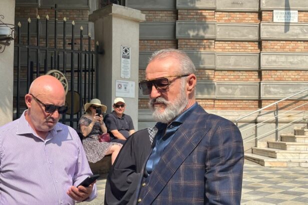 gigi becali asteapta verdictul final in cazul lucrarilor ilegale din constanta primarul autorizat sa demoleze de prima instant 68fac6203536f