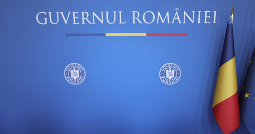 Guvernul va decide până la sfârșitul lunii noiembrie dacă va majora salariul minim, avertizând asupra riscurilor asociate acestei creșteri. 1 guvernul va decide pana la finele lui noiembrie daca va creste salariul minim executivul avertizeaza asupra riscurilor unei majorari 6902529646397