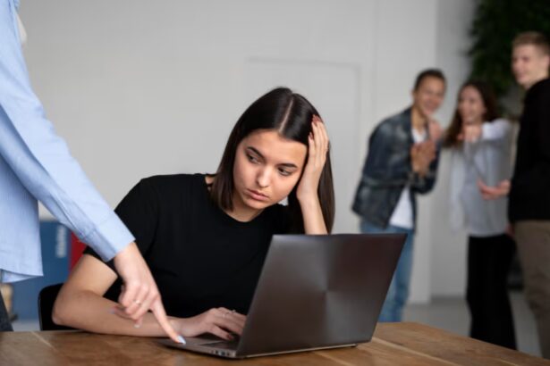 hartuirea la locul de munca un fenomen tot mai des intalnit ce obligatii au angajatorii si ce pot face angajatii abuzati 690021374d8e0
