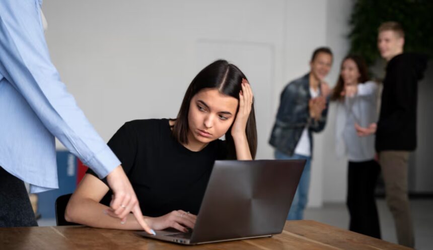 Hărțuirea la locul de muncă: obligațiile angajatorilor și măsurile pe care le pot lua angajații abuzați 1 hartuirea la locul de munca un fenomen tot mai des intalnit ce obligatii au angajatorii si ce pot face angajatii abuzati 690021374d8e0