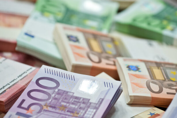 ilie bolojan avem plati doar pentru dobanzi de 11 miliarde de euro aceste cheltuieli vor creste si vor ajunge la 3 din pib 68ff439d2da05