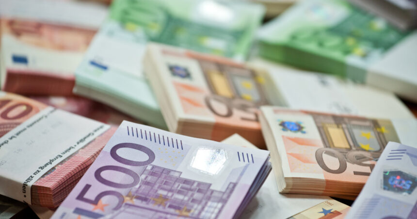 ilie bolojan avem plati doar pentru dobanzi de 11 miliarde de euro aceste cheltuieli vor creste si vor ajunge la 3 din pib 68ff439d2da05