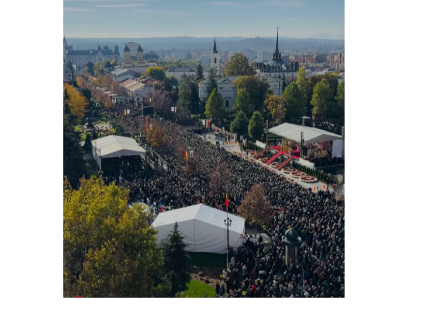 imagini impresionante de la iasi rugaciunea tatal nostru rostita de mii de credinciosi 68ee404dedc91