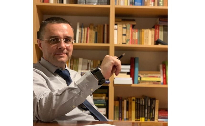 interviu cu sorin mihai inspectorul scolar general al isj constanta despre deficitul de profesori problemele din invatamant si prioritatile noului an scolar 2025 2026 68e335f5730ca