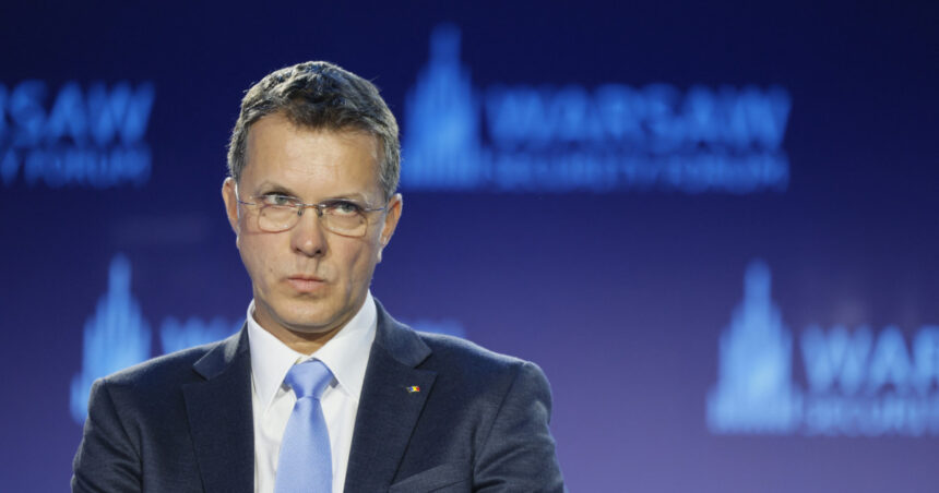 ionut mosteanu ministrul apararii despre ancheta dna de la spitalul militar erau suspiciuni de coruptie din iunie 68f108557a0c1