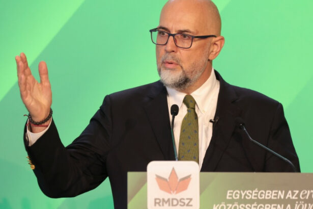 kelemen hunor in cazul lui nicusor dan singura intrebare e daca vom avea in sfarsit o politica externa acum romania nu conteaza 68f54a0db1794