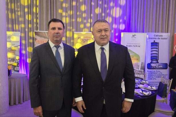 live foto video topul firmelor din judetul constanta 2025 editie aniversara organizata de ccina iata ce trofee sunt oferite si cine este prezent 68fa525d74cb1