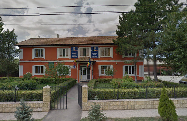 locuitorii din satul dropia se plang de lipsa iluminatului stradal cum raspunde primarul gheorghe grosu 690342ca82286