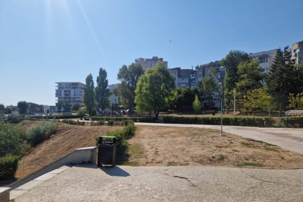 mai multe firme se bat pentru contractul de 49 de milioane de lei al promenadei din faleza nord 68defe1fb4408