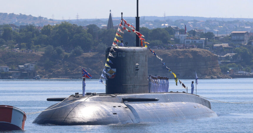 mark rutte a ironizat un submarin rus care s a defectat si a iesit la suprafata pare o vanatoare a celui mai apropiat mecanic 68ed25493f332