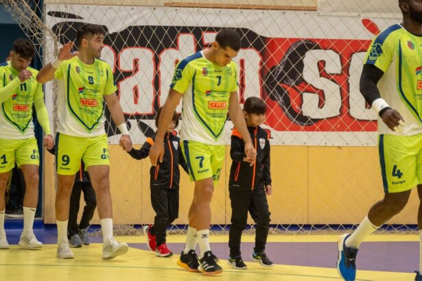 meciul marilor orgolii in sala sporturilor csm constanta scm politehnica timisoara 68e68568e85b1