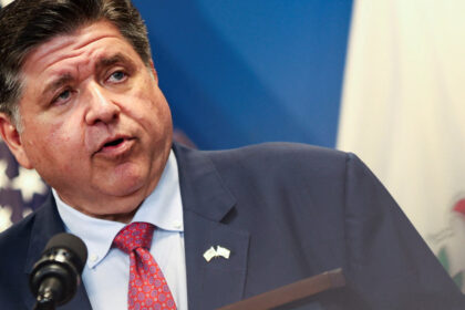 miliardarul jb pritzker guvernator al statului illinois a castigat 14 milioane de dolari la blackjack in las vegas 68f1558f74213