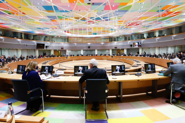 ministrii de externe ai ue discuta astazi la luxemburg despre razboiul din ucraina la consiliul afaceri externe participa si oana toiu 68f5da65ee24a