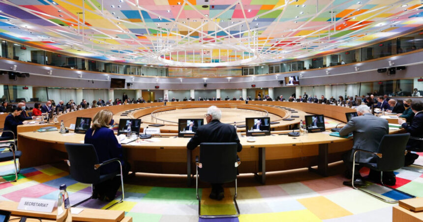 ministrii de externe ai ue discuta astazi la luxemburg despre razboiul din ucraina la consiliul afaceri externe participa si oana toiu 68f5da65ee24a