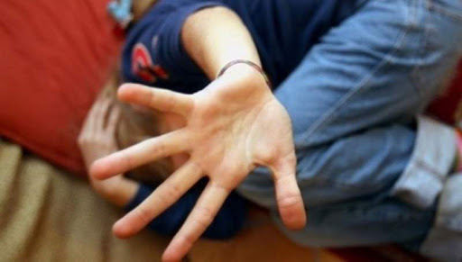 MINOR dus INCONȘTIENT la bunicul său! Detalii dintr-un scandal absurd care a avut loc Km 4 – 5 1 minor dus inconstient la domiciliul bunicului sau detalii dintr un scandal absurd care a avut loc km 4 5 6903f2b5f3aa4