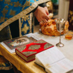 Moșii de toamnă 2025: Alimentele care se împart în Sâmbăta Morților. Recomandările preotului pentru fiecare pachet de pomană 5 mosii de toamna 2025 ce alimente se impart in sambata mortilor recomandarea preotului pentru fiecare pachet oferit de pomana 69044cae7cfb1