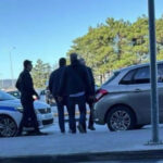 news alert fostul primar al capitalei sorin oprescu retinut de politisti langa aeroportul din salonic 68e152557d30f
