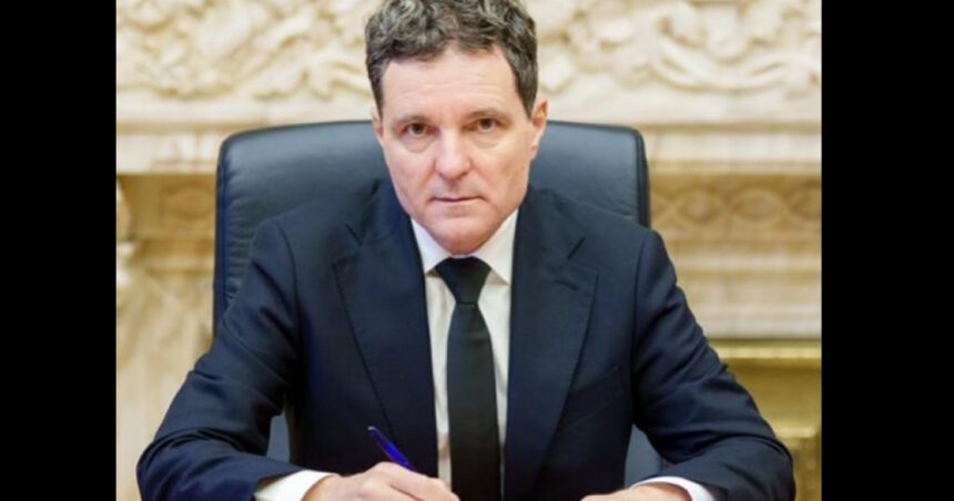 nicusor dan a promulgat legea care sanctioneaza coruperea functionarilor publici straini in operatiunile economice internationale 68f1384d5aa06
