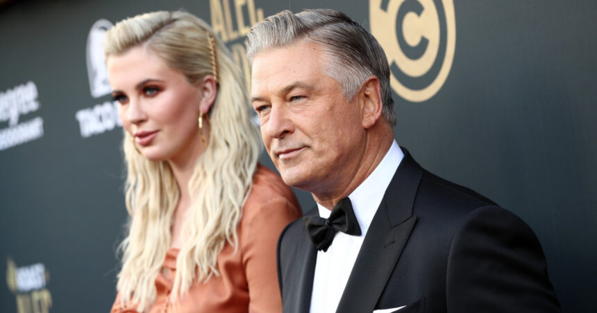 „Acuzații grave la adresa părinților fiicei lui Alec Baldwin și Kim Basinger: idioți narcisiști și dependenți de droguri” 1 niste idioti narcisisti si dependenti de droguri fiica lui alec baldwin si kim basinger acuzatii grave la adresa parintilor 68ff98c0c53fe