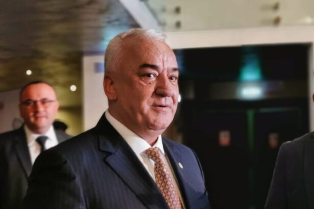 o firma din portofoliul omului de afaceri florin carstocea si a schimbat obiectul principal de activitate si intra pe piata energiei regenerabile 68dd69f920e97