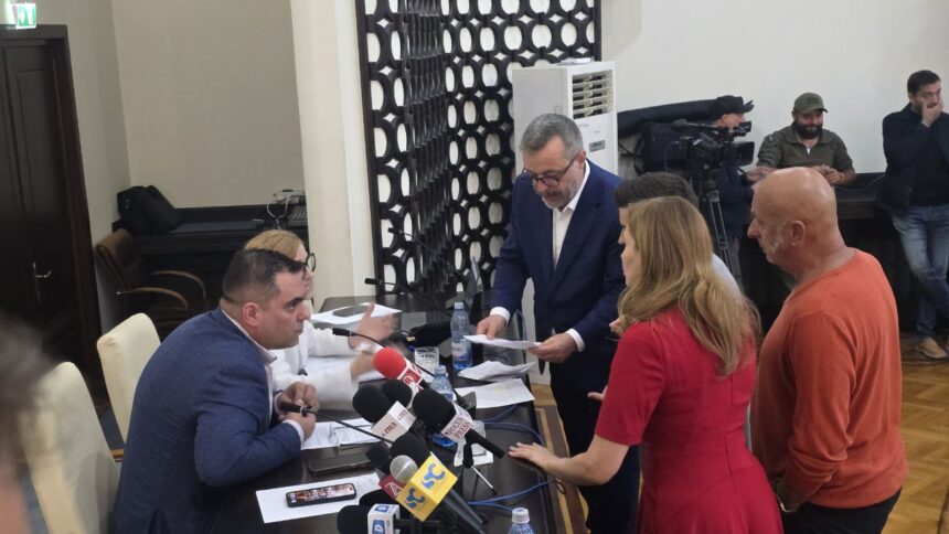 oficial curtea de apel decide cum se va intruni consiliul local constanta tribunalul a spus ca trebuie prezenta fizica 68e904b145870