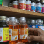 oms a emis o alerta cu privire la trei siropuri de tuse fabricate in india dupa moartea a zeci de copii 68ee6c84eef00