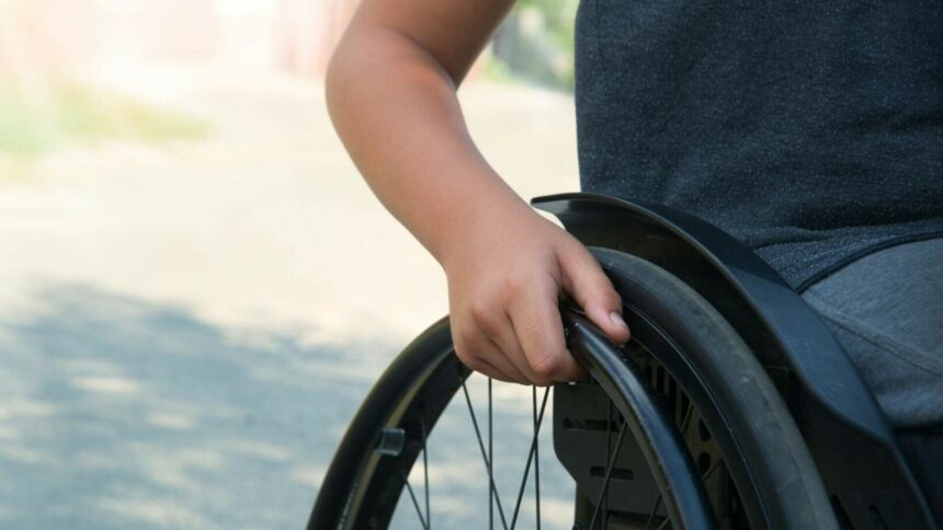 parintii copiilor cu nevoi speciale pot lucra de acasa mai multe zile pe luna potrivit unei noi legi 68ef75a840e26