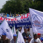 Patru confederaţii sindicale protestează astăzi în Piaţa Victoriei împotriva măsurilor de austeritate. 15 patru confederatii sindicale protesteaza azi in piata victoriei impotriva masurilor de austeritate 6901bb36d6188