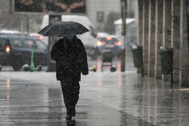 ploi abundente temperaturi scazute si ninsori prognoza meteo pentru urmatoarele doua saptamani 68e3a18f4f401