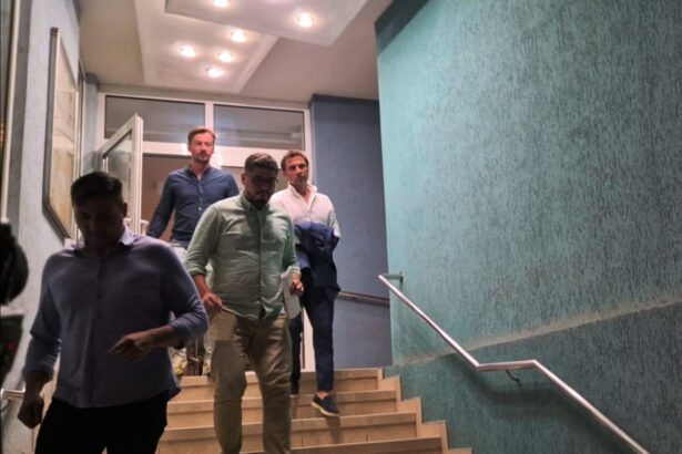 primarul suspendat al mangaliei cristian radu a fost adus la dna constanta 68e8b39428e00
