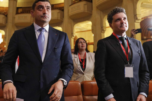 reactia lui nicusor dan la amenintarea aur cu suspendarea avertismentul presedintelui 68ee14b63d6a3
