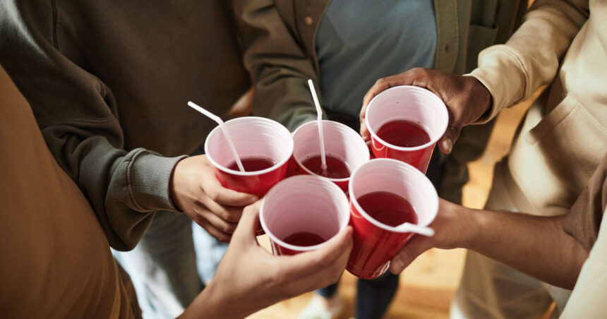 schimbare de preferinte in randul tinerilor europeni consuma din ce in ce mai putin alcool care sunt motivele studiu 68edcda31d1ba