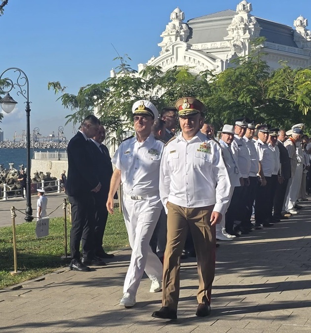 seful statului major al apararii fiecare cetatean ar trebui sa stie sa traga cu arma pentru a si apara familia 68eb48c3b6e2b