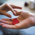 si tu poti ajuta elena olteanu sotia maestrului coregraf al ansamblului romancuta din cumpana are nevoie de sange 68e3d041250d4