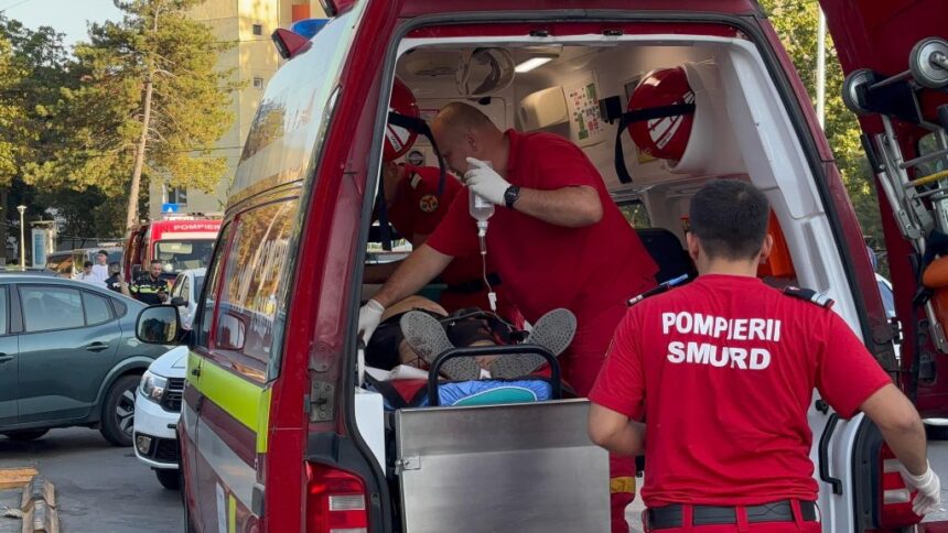 Tentativă la omor într-un bar din Tomis Nord: agresorii care au înjunghiat trei persoane solicită eliberarea din arest. 1 tentativa la omor intr un bar din tomis nord agresorii care au injunghiat trei persoane nu vor sa stea in arest 6902c0b34d258