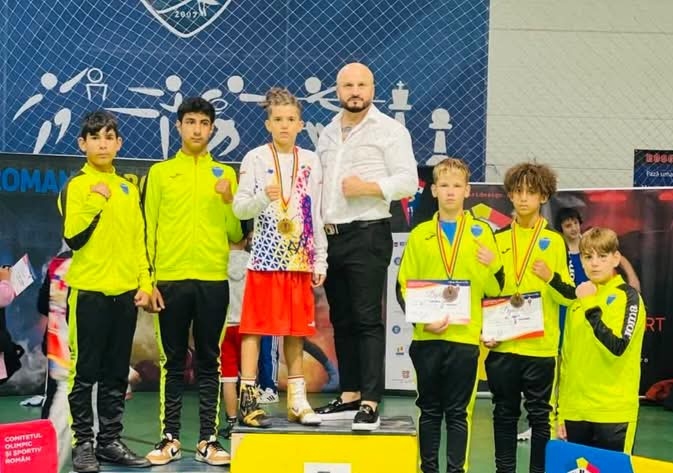 trei pugilisti de la cs navodari au urcat pe podium la nationalele de cadeti 68e4e7d18ddca