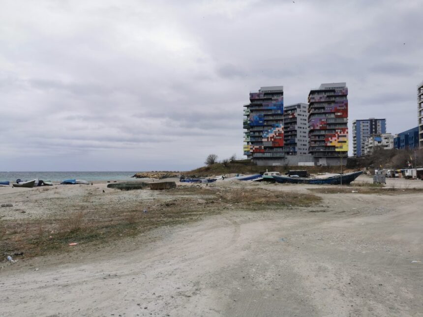 ultima carte in disputa dintre abadl si administratia locala pentru o plaja din faleza nord 69001a2f8dc6e