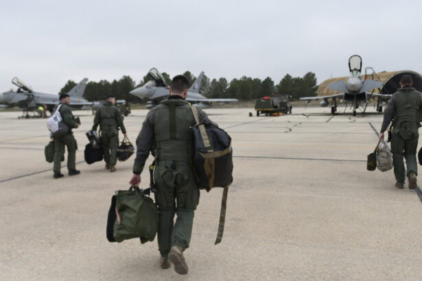 un fost sef al statului major general al armatei compara situatia geopolitica actuala cu cea din anii 1939 1940 6901f3b44d688