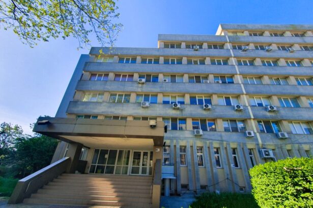 video a fost votat spitalul judetean nu va mai semna contracte pentru cabinetele medicale la policlinica ii cjc va majora tarifele 68ff6362ad1d2