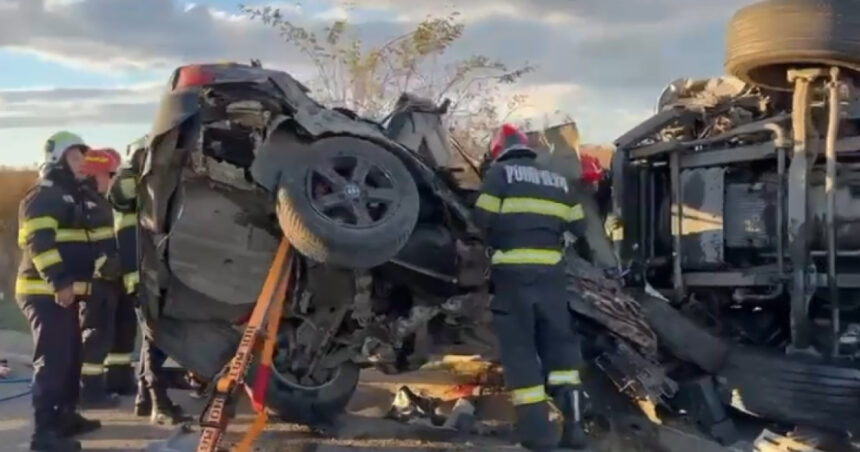 Accident cu doi morți în județul Iași: un BMW s-a ciocnit cu un TIR după ce șoferul autoturismului a depășit pe linie continuă. 1 video accident cu doi morti in judetul iasi un bmw s a ciocnit cu un tir dupa ce soferul autoturismului a depasit pe linie continua 6900e84820d00