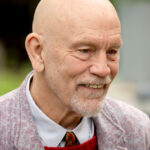video actorul american john malkovich a aflat ca este 43 roman dupa ce a facut un test adn 68e28e614a564